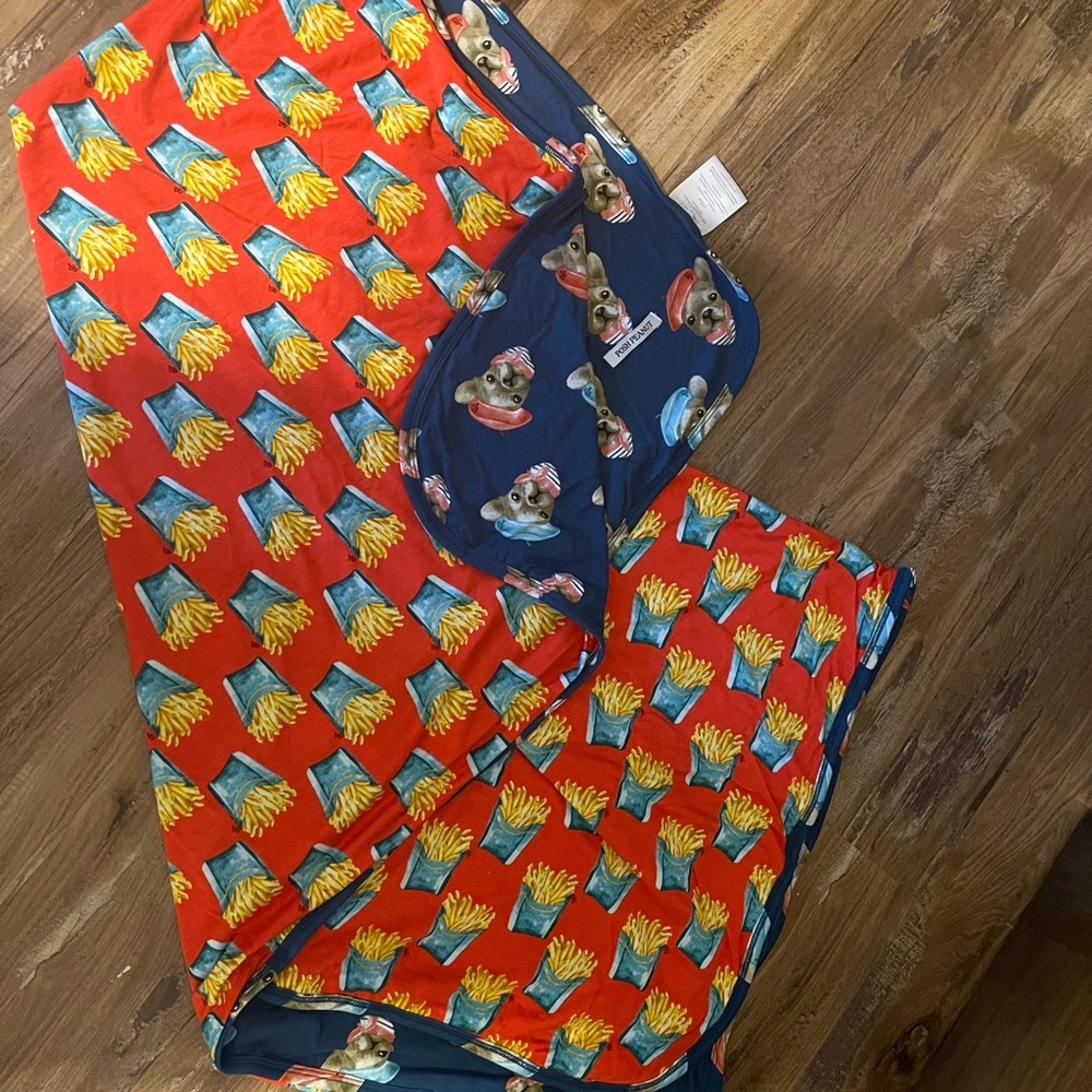 Posh Peanut patoo blanket
